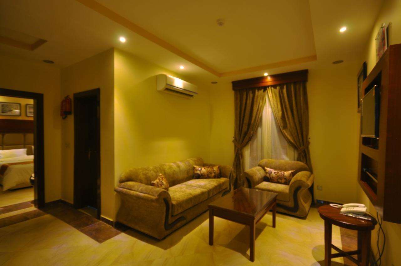 Hadeiat Kindah Hotel Suites Ta'if Bagian luar foto